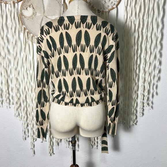 SOLD Anthropologie | PepaLoves Leaf Print Long Sleeve Wrap Knit Top Sweater L - Picture 5 of 10